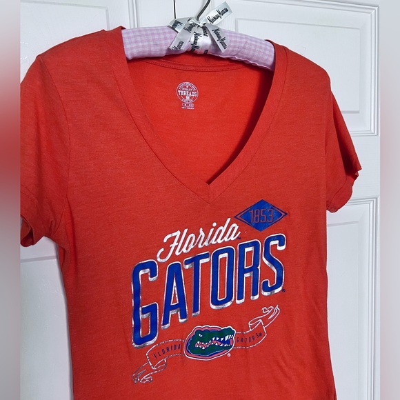 Florida GATORS Orange V-Neck Short Sleeve T-Shirt by Rivalry Threads-Size M - Picture 2 of 7